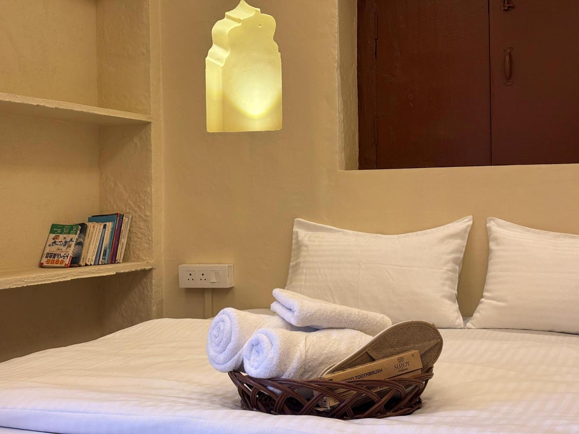 Vintage River Homestay فاراناسي المظهر الخارجي الصورة